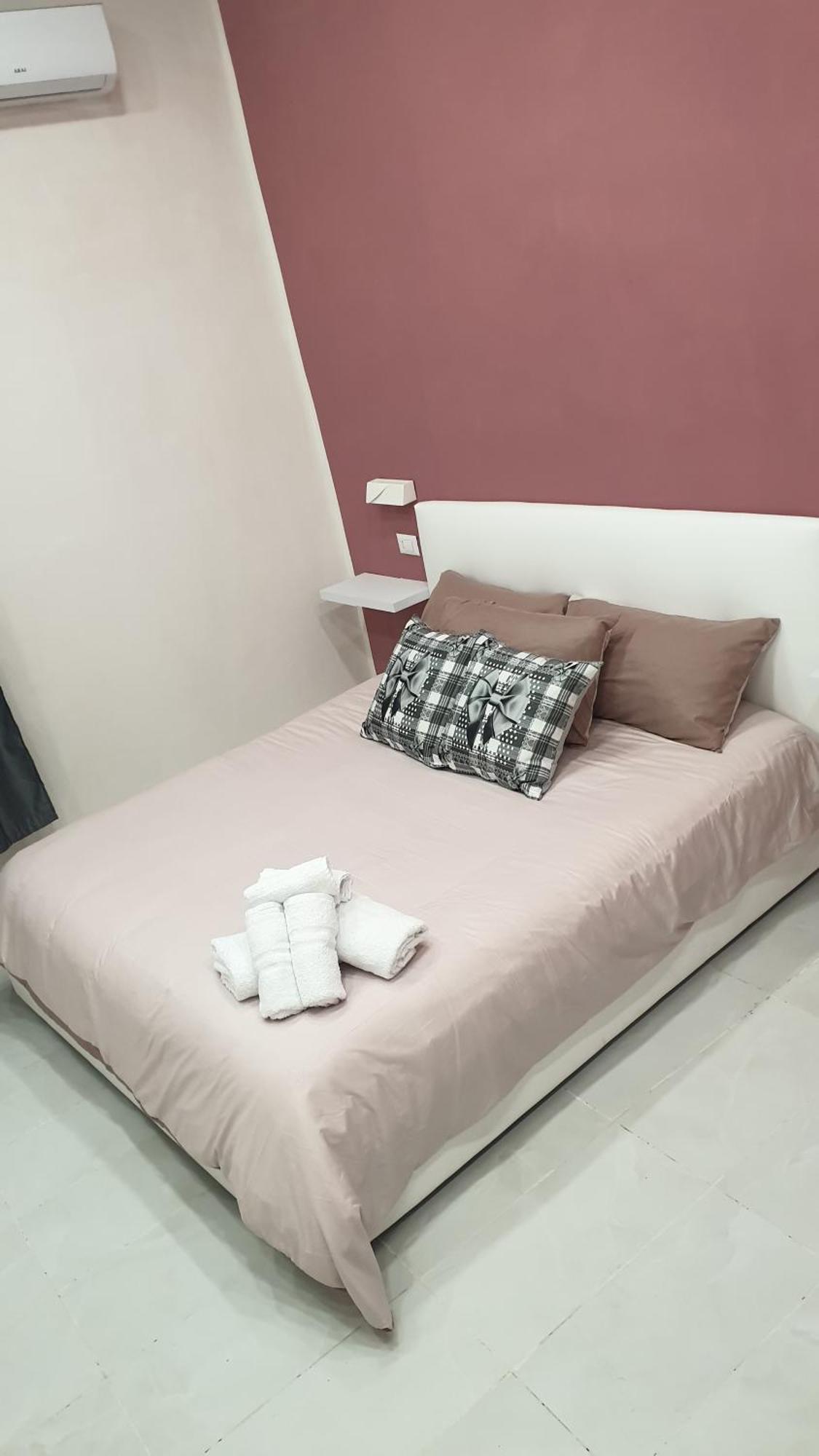 Fraleo Home Наполи Екстериор снимка